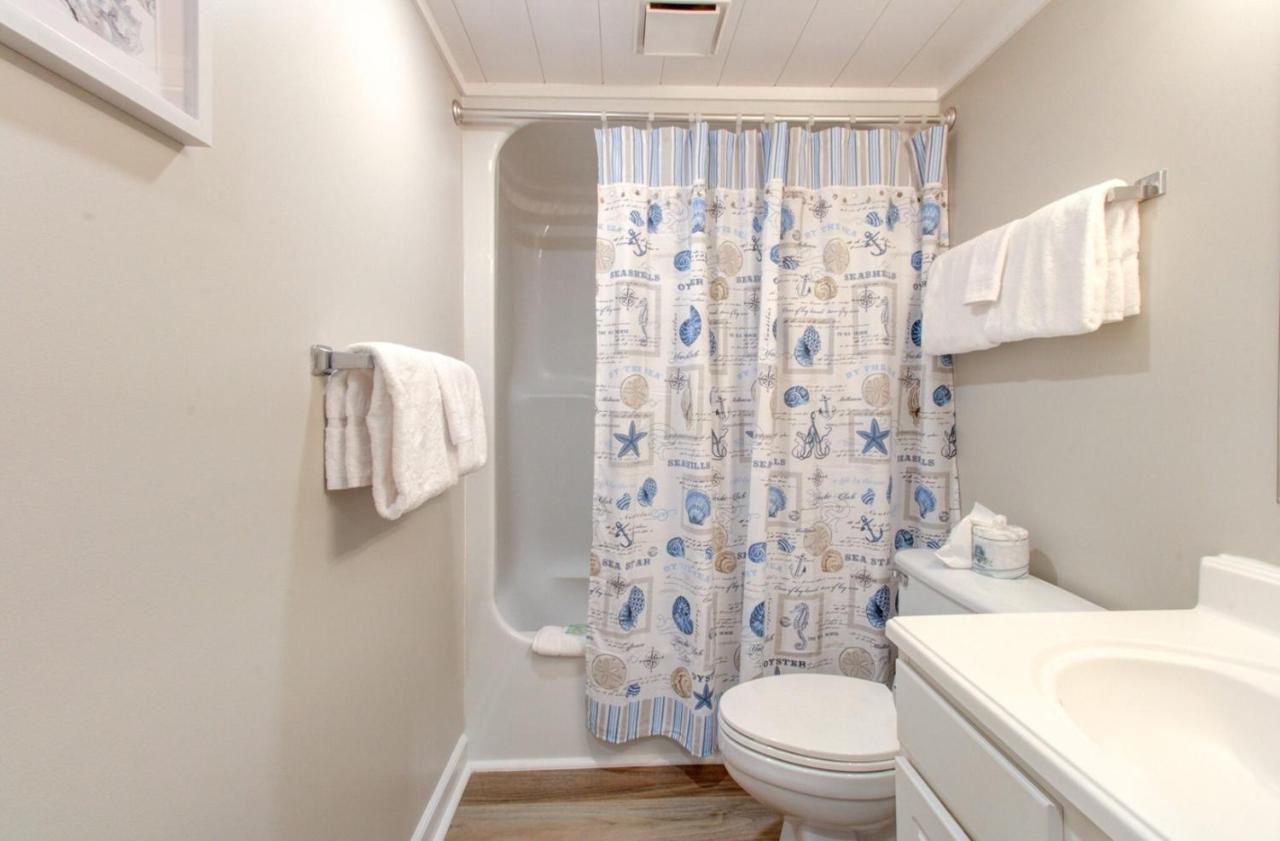 1010 Relax, Unwind, Enjoy By Atlantic Towers Carolina Beach Exterior foto